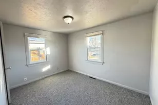 7075 Garden Ln, Commerce City, CO 80022 - Photo 8