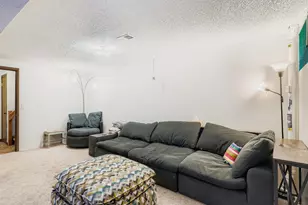 6795 E Arizona Ave, Denver, CO 80224 - Photo 20