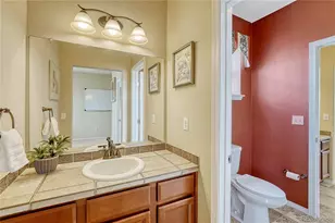 8460 Canyon Rim Trail, Englewood, CO 80112 - Photo 38