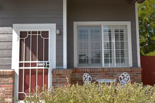 993 Parsons Ave, Castle Rock, CO 80104 - Photo 2
