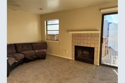 225 E 8th Avenue #C14, Longmont, CO 80504 - Photo 8