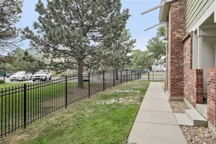 982 S Dearborn Way, Aurora, CO 80012 - Photo 12