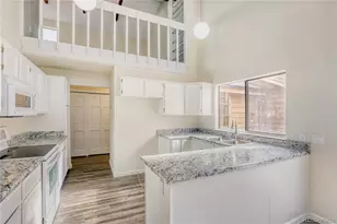 204 S Eagle Cir, Aurora, CO 80012 - Photo 8