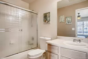 1387 S Danube Ct, Aurora, CO 80017 - Photo 6