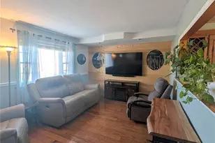 1806 Aspen St, Strasburg, CO 80136 - Photo 6