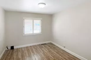 4336 S Acoma St, Englewood, CO 80110 - Photo 12