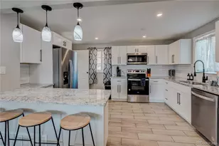 6733 S Ash Way, Centennial, CO 80122 - Photo 1