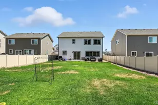 8567 Besson Ct, Colorado Springs, CO 80925 - Photo 46