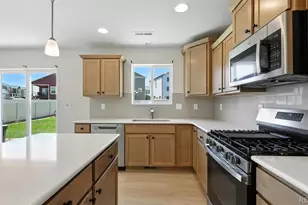 8567 Besson Ct, Colorado Springs, CO 80925 - Photo 16