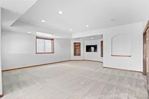 19341 E Davies Pl, Centennial, CO 80016 - Photo 30