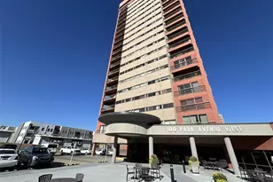 100 Park Ave W, Denver, CO 80205 - Photo 36