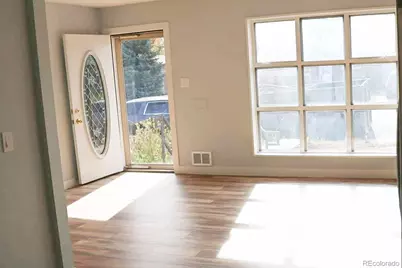 261 E 106th Avenue, Northglenn, CO 80233 - Photo 2