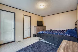 4211 E 100th Ave, Thornton, CO 80229 - Photo 6