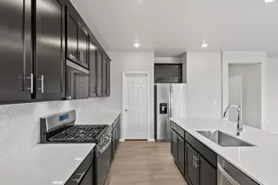 1629 Yampa River Dr, Windsor, CO 80550 - Photo 8