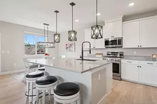 10062 W Victoria Pl, Littleton, CO 80127 - Photo 8