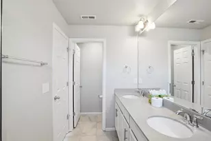 8260 S Trails Edge Ct, Centennial, CO 80112 - Photo 18