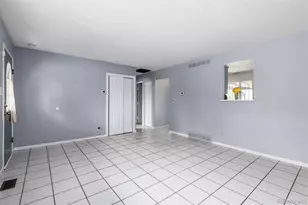 15105 Maxwell Pl, Denver, CO 80239 - Photo 10