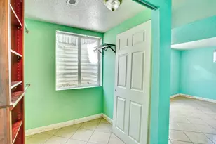 2420 Cottonwood Dr, Denver, CO 80221 - Photo 30