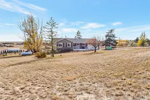8678 Lariat Loop, Elizabeth, CO 80107 - Photo 2
