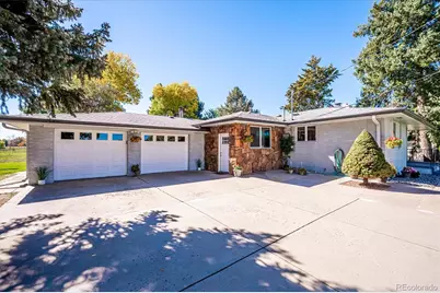 8690 W Jefferson Avenue, Lakewood, CO 80235 - Photo 2