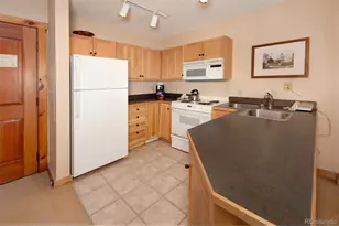 100 Dercum Square, Keystone, CO 80435 - Photo 6