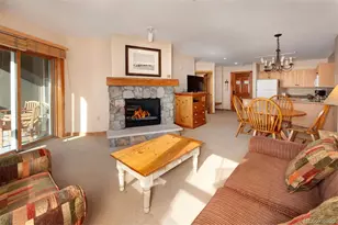 100 Dercum Square, Keystone, CO 80435 - Photo 2