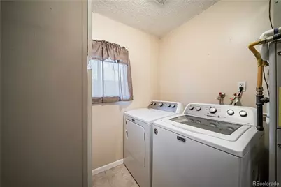 1300 S Carson Way, Aurora, CO 80012 - Photo 12