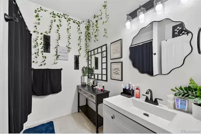 11886 Helena Street, Commerce City, CO 80022 - Photo 30