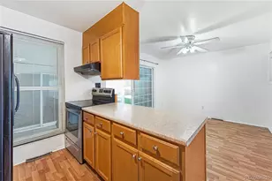 125 Paris Cir, Aurora, CO 80011 - Photo 8
