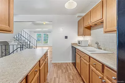 125 Paris Circle, Aurora, CO 80011 - Photo 6