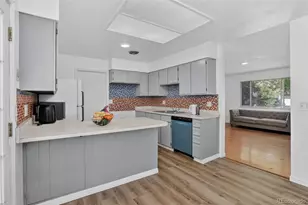 710 S Macon Way, Aurora, CO 80012 - Photo 8