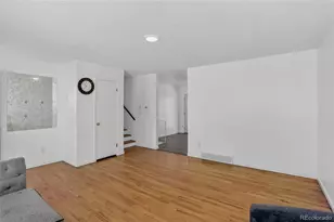 710 S Macon Way, Aurora, CO 80012 - Photo 2