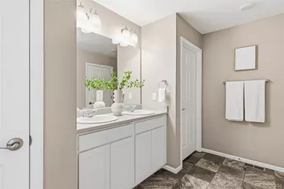 4482 S Ukraine Court, Aurora, CO 80015 - Photo 24