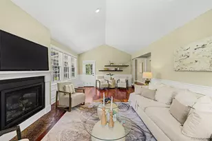 1249 E Green Meadow Ln, Greenwood Village, CO 80121 - Photo 18