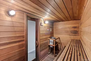 3121 S Tamarac Dr, Denver, CO 80231 - Photo 28