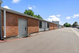 3121 S Tamarac Dr, Denver, CO 80231 - Photo 20