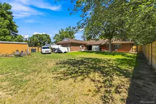 205 S Tucson Cir, Aurora, CO 80012 - Photo 40