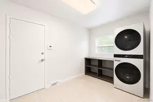 205 S Tucson Cir, Aurora, CO 80012 - Photo 24
