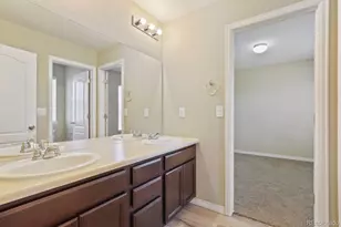 25771 E Archer Ave, Aurora, CO 80018 - Photo 22