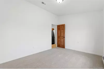 3921 E 26th Avenue Parkway, Denver, CO 80205 - Photo 10