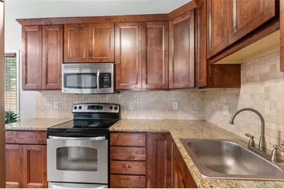 995 Ironton Street, Aurora, CO 80010 - Photo 6