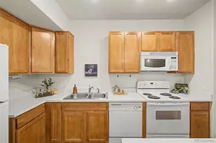 10184 Park Meadows Dr, Lone Tree, CO 80124 - Photo 6
