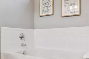 8785 E 55th Ave, Denver, CO 80238 - Photo 28