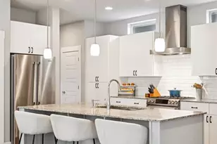 8785 E 55th Ave, Denver, CO 80238 - Photo 10