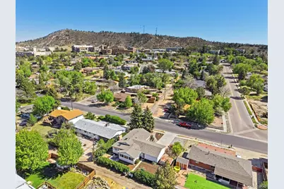 1311 Acacia Drive, Colorado Springs, CO 80907 - Photo 2