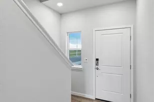 19085 E 93rd Dr, Commerce City, CO 80022 - Photo 2