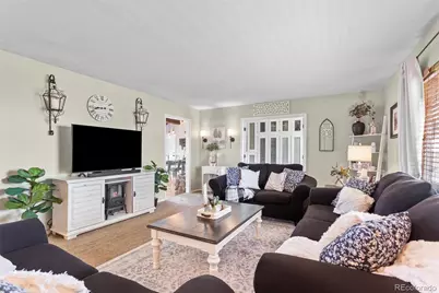 54465 E County Road 6, Strasburg, CO 80136 - Photo 6