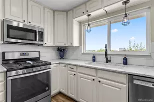 54465 E County Rd 6, Strasburg, CO 80136 - Photo 14