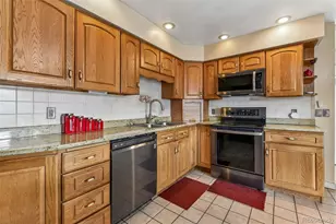 5065 Uvalda St, Denver, CO 80239 - Photo 8