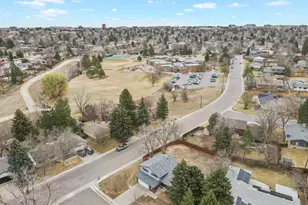 6906 S Spruce Dr, Centennial, CO 80112 - Photo 32